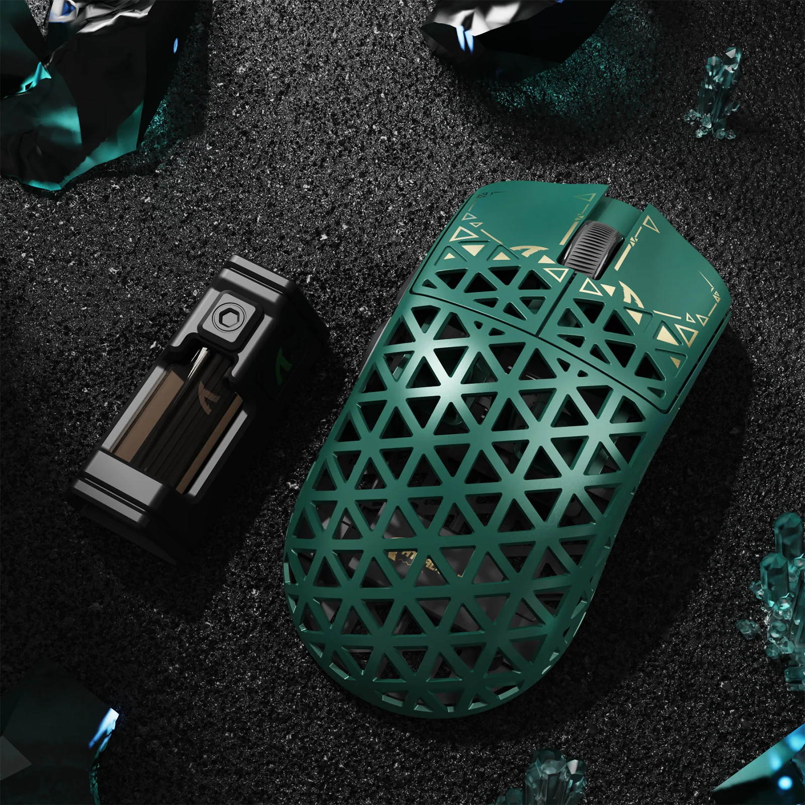 ATTACK SHARK R5 Ultra Carbon Fiber Wireless 8K PAW3950MAX Gaming Mouse 36 ATTACK SHARK R5 Ultra Carbon Fiber Wireless 8K PAW3950MAX Gaming Mouse
